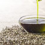 Olio di canapa: effetti benefici per la funzione articolare