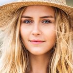 Proteggere i capelli dal sole: come fare