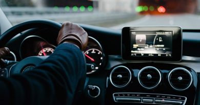 cellulare-auto-navigatore-car-pplay