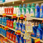 Detergenti per la casa: gli effetti nocivi sui bambini
