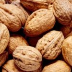 Noci: perché aiutano a controllare il peso