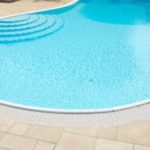 Piscine e piste ghiaccio: da Regione Lombardia 24 milioni contro il caro bollette