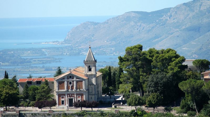 Lenola Santuario Madonna Colle