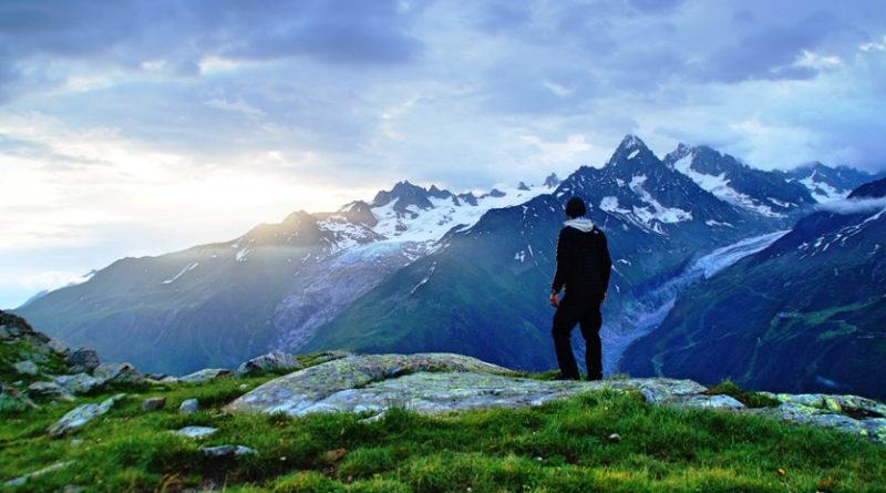 I progetti per uno sviluppo innovativo e sostenibile dell'arco alpino possono essere presentati fino al 31 ottobre 2020 Foto Unsplash Nicolas Cool
