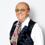 Renzo Arbore, la sua straordinaria carriera al centro del premio “Le Cattedrali Letterarie Europee”