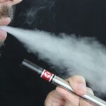 Sigaretta elettronica: un dettaglio di stile che fa tendenza
