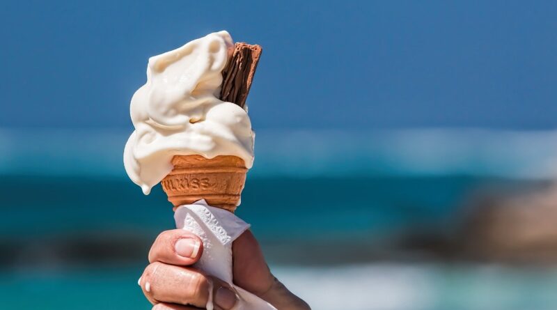estate cono gelato - Foto di Steve Buissinne da Pixabay