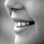 Come avere i denti più bianchi: 5 regole d’oro