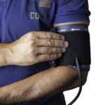 Perché le alterazioni cardiache associate alla cardiomiopatia ipertrofica hanno un grado di severità molto variabile?