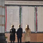 Milano. Momento di raccoglimento presso le sepolture di Marco Formentini, Carlo Tognoli e Carla Fracci