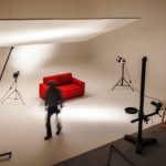 Sala posa per foto e video: l’importanza di fotografare in studio